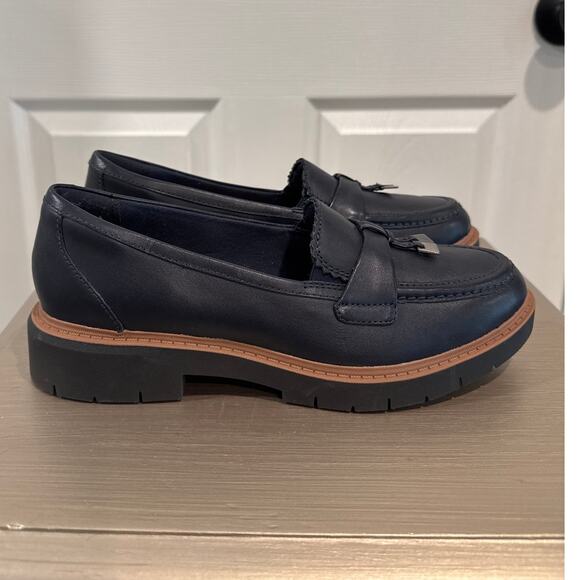 Clarks Westlynn Bella Loafer Women's Size 7 - Picture 1 of 8